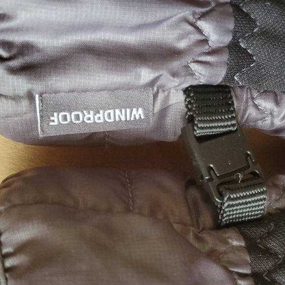 HEAD  black / gray windproof gloves Size small sherpa like lining . EUC - Picture 4 of 12